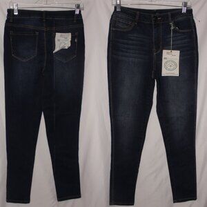 NWT 1822 Skinny Jeans Size 28